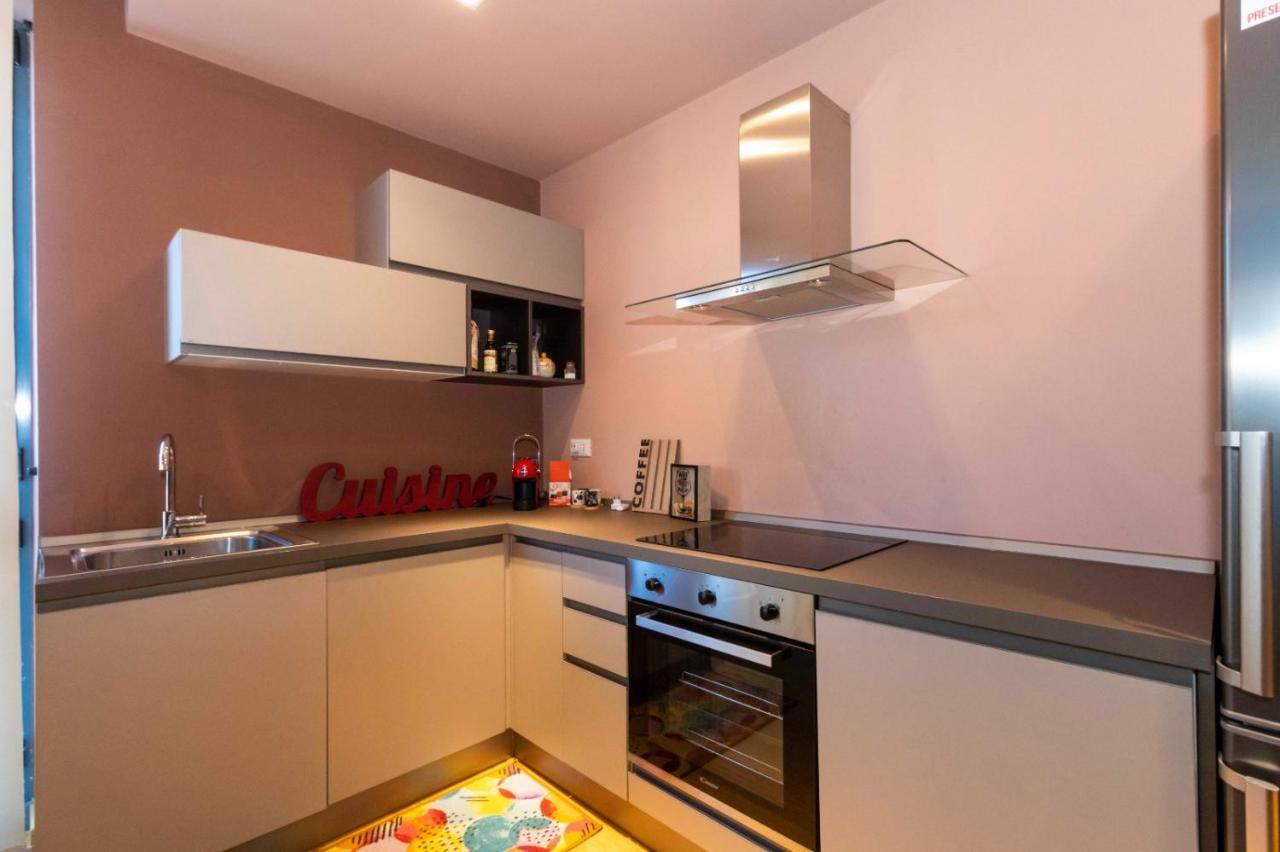 Originals - Parcheggio Gratis In Struttura E Colazione Inclusa Apartment Turin Luaran gambar