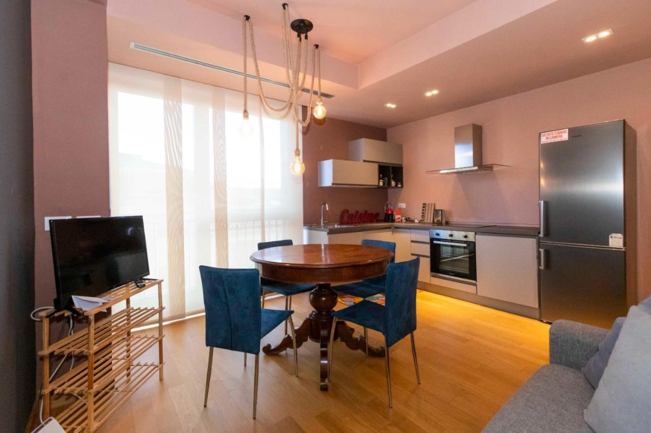 Originals - Parcheggio Gratis In Struttura E Colazione Inclusa Apartment Turin Luaran gambar