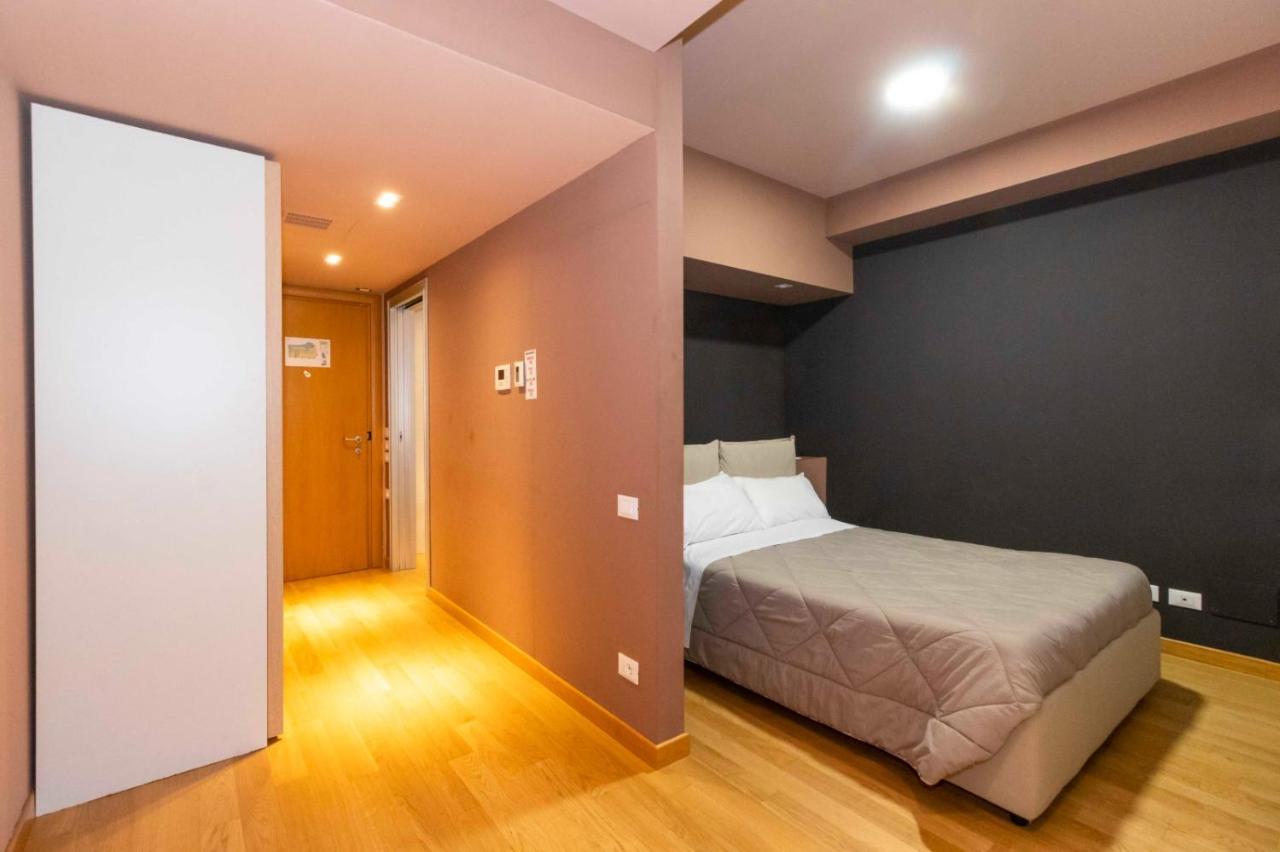 Originals - Parcheggio Gratis In Struttura E Colazione Inclusa Apartment Turin Luaran gambar