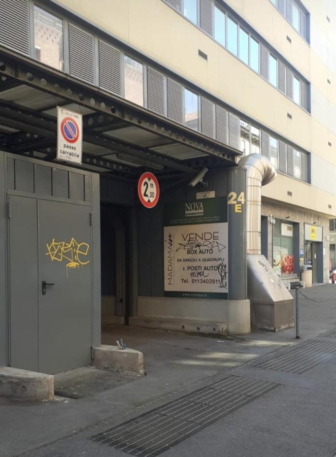 Originals - Parcheggio Gratis In Struttura E Colazione Inclusa Apartment Turin Luaran gambar